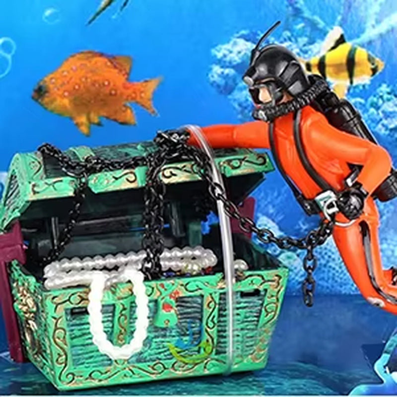 World of Tanks Resin Aquarium Ornament Treasure Diver Hunter Fight Treasure Figure Statue Action Fish Diver Aquarium Landscape